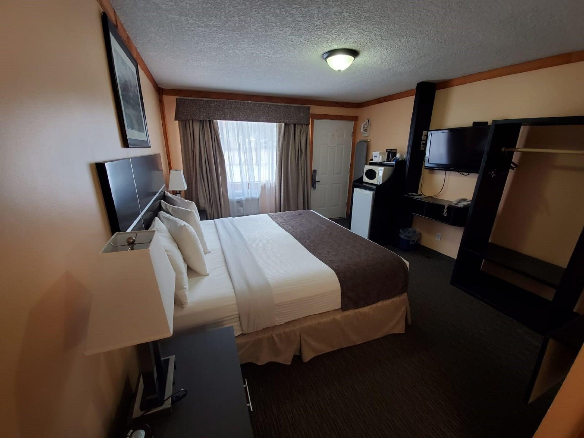 Travelodge By Wyndham Golden Sportsman Lodge Ngoại thất bức ảnh